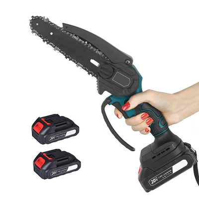 de Draagbare Handbediende Draadloze Kettingzaag van 550W 12m/S met Batterij en Lader